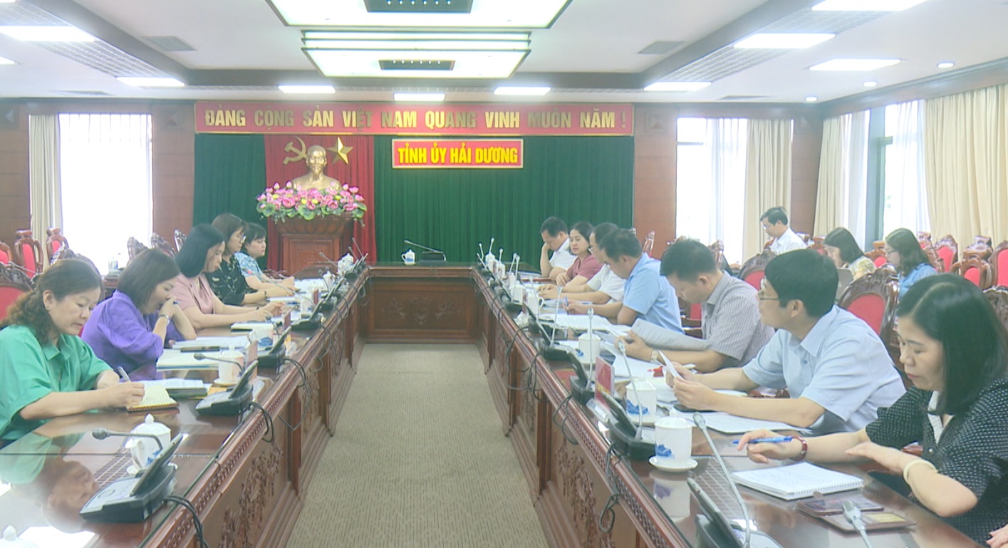 Thường trực Tỉnh ủy làm việc với Trung ương Hội LHPN Việt Nam
